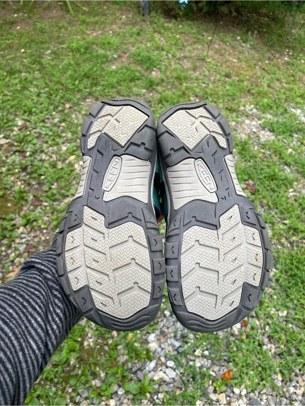 Keen Newport H2 Sandals Size 4 Big Kids